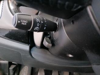 Fiat 500L 500L (199) MPV 0.9 TwinAir Turbo 105 (199.B.6000(Euro 6)) [77kW]  (09-=
2012/...) picture 18