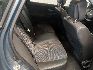 Kia Cee d Cee'd Sporty Wagon (EDF) Combi 1.4 16V (G4FA) [80kW]  (09-2007/12-2012=
) picture 10