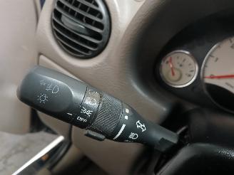 Jeep Cherokee Cherokee/Liberty (KJ) Terreinwagen 3.7 V6 24V (EKG) [155kW]  (09-2001/=
01-2008) picture 14