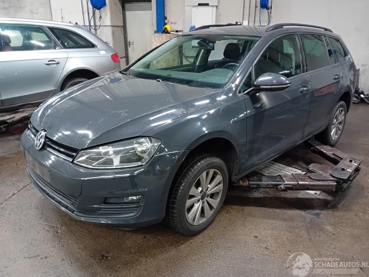 Volkswagen Golf Golf VII Variant (AUVV) Combi 1.6 TDI BlueMotion 16V (CXXB) [81kW]  (0=
5-2013/12-2020)