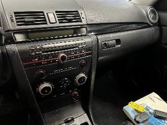 Mazda  3 (BK12) Sedan 2.0i 16V (LFN7) [110kW]  (10-2003/12-2009) picture 22