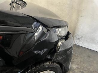 Peugeot 108 108 Hatchback 1.0 12V (1KRFE(CFB)) [51kW]  (05-2014/...) picture 9