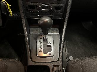 Audi A4 A4 (B7) Sedan 1.9 TDI (BKE) [85kW]  (11-2004/06-2008) picture 17