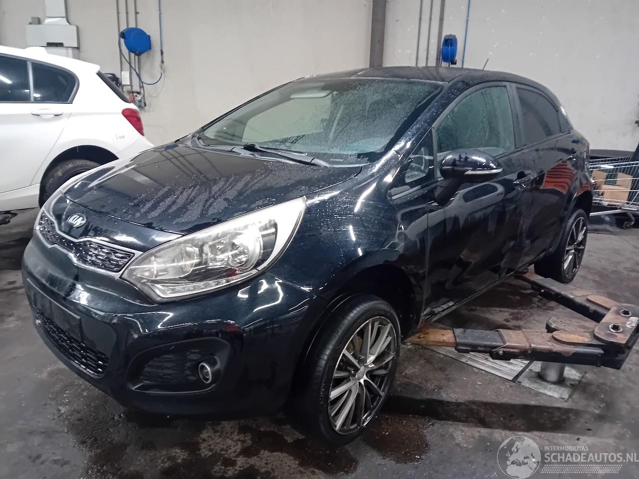 Kia Rio Rio III (UB) Hatchback 1.2 CVVT 16V (G4LA5) [63kW]  (09-2011/12-2017)