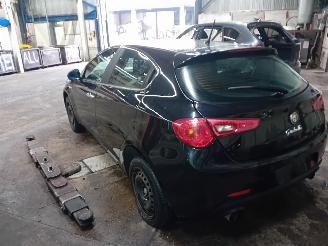 Alfa Romeo Giulietta Giulietta (940) Hatchback 2.0 JTDm 16V 140 (940.A.5000) [103kW]  (04-2=
010/12-2020) picture 4