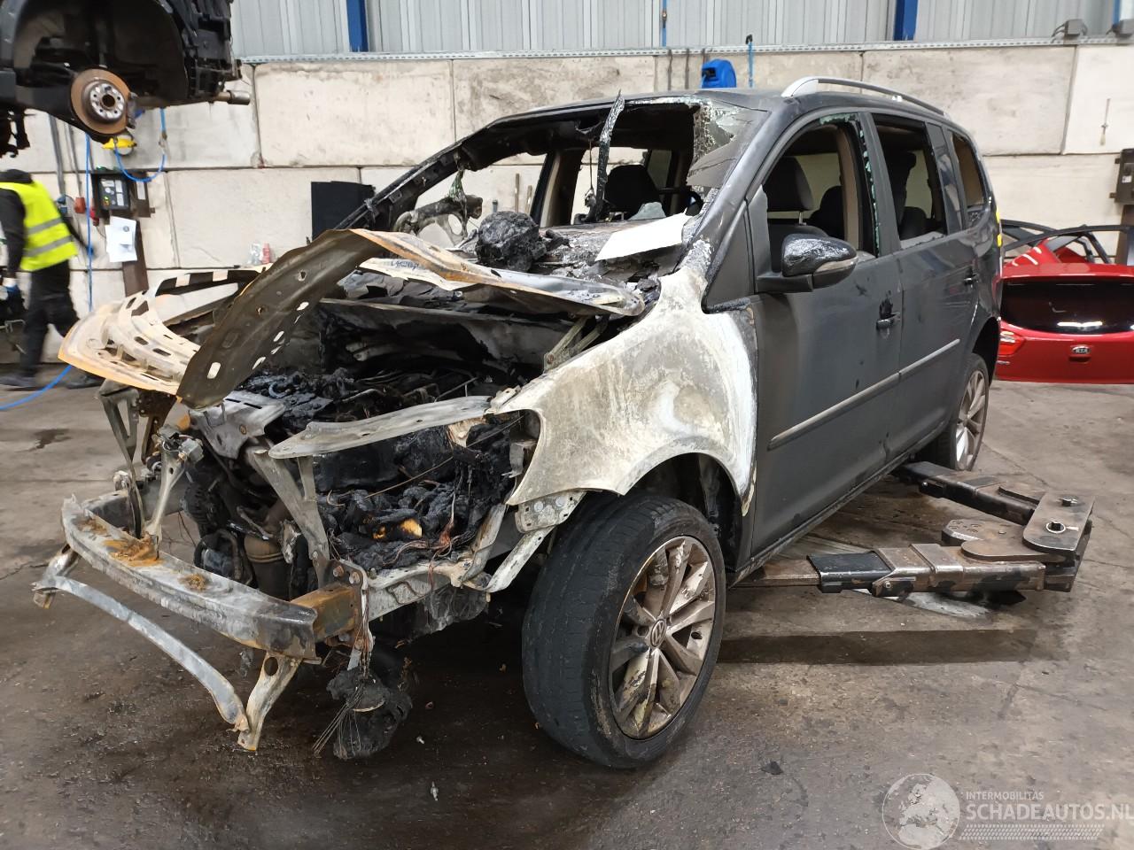 Volkswagen Touran Touran (1T3) MPV 1.4 16V TSI 140 (CAVC) [103kW]  (05-2010/05-2015)