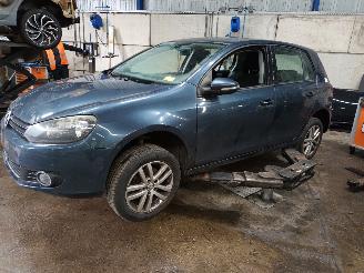 demontáž osobní automobily Volkswagen Golf Golf VI (5K1) Hatchback 1.2 TSI BlueMotion (CBZB) [77kW]  (11-2008/11-=
2012) 2010/8