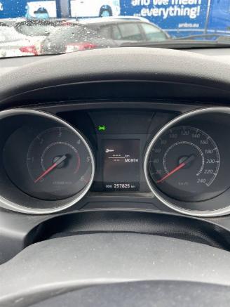 Mitsubishi ASX ASX SUV 1.8 DI-D HP MIVEC 16V (4N13(Euro 5)) [110kW]  (06-2010/03-2023=
) picture 2