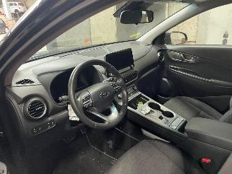 Hyundai Kona Kona (OS) SUV 64 kWh (EM16) [150kW]  (04-2018/03-2023) picture 5