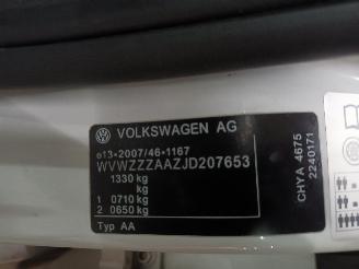 Volkswagen Up! Up! (121) Hatchback 1.0 12V 60 (CHYA) [44kW]  (08-2011/08-2020) picture 6