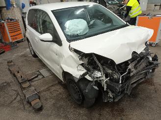 Volkswagen Up! Up! (121) Hatchback 1.0 12V 60 (CHYA) [44kW]  (08-2011/08-2020) picture 2