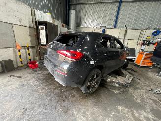 Mercedes A-klasse A (177.0) Hatchback 1.3 A-250 e Turbo 16V (M282.914) [160kW]  (08-2019=
/12-2026) picture 3