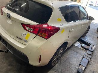 Toyota Auris Auris (E18) Hatchback 5-drs 1.8 16V Hybrid (2ZRFXE) [100kW]  (10-2012/=
03-2019) picture 3