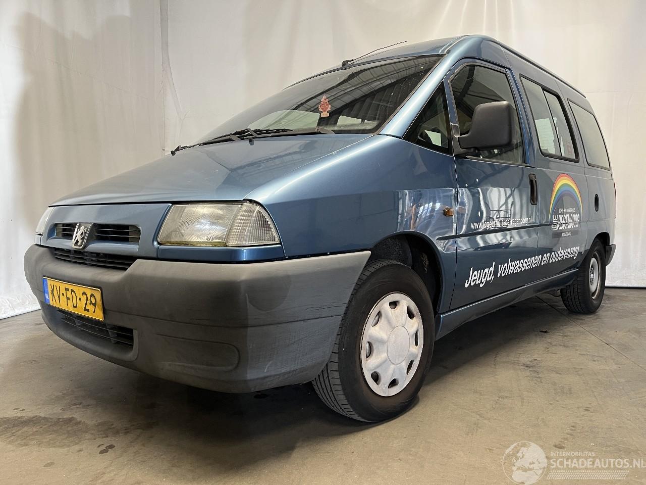 Peugeot Expert Expert (224) MPV 1.6 (220A2.000) [58kW]  (02-1996/09-2000)