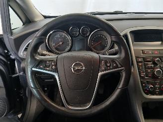 Opel Astra Astra J Sports Tourer (PD8/PE8/PF8) Combi 1.7 CDTi 16V (A17DTE(Euro 5)=
) [81kW]  (10-2010/10-2015) picture 15