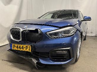 skadebil auto BMW 1-serie 1 serie (F40) Hatchback 120i 2.0 TwinPower 16V (B48-A20F) [131kW]  (11=
-2020/...) 2022/6