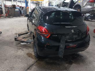 Peugeot 208 208 I (CA/CC/CK/CL) Hatchback 1.2 Vti 12V PureTech 82 (EB2F(HMZ)) [60k=
W]  (03-2012/12-2019) picture 4