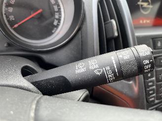 Opel Astra Astra J Sports Tourer (PD8/PE8/PF8) Combi 1.6 CDTI 16V (B16DTL) [81kW]=
  (02-2014/04-2016) picture 14