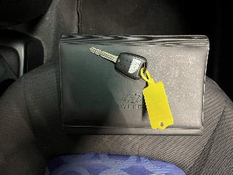 Hyundai I-10 i10 (F5) Hatchback 1.2i 16V (G4LA) [57kW]  (11-2008/12-2011) picture 18