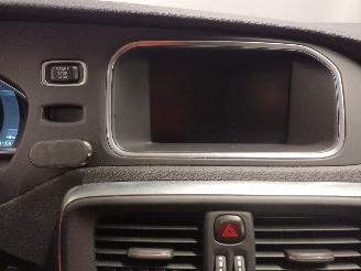 Volvo V-40 V40 (MV) Hatchback 5-drs 2.0 D2 16V (D4204T8(Euro 6b)) [88kW]  (02-201=
5/08-2019) picture 16