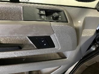 Volkswagen Crafter Crafter (SY) Chassis-Cabine 2.0 TDI FWD (DAUB) [75kW]  (11-2016/06-202=
4) picture 16