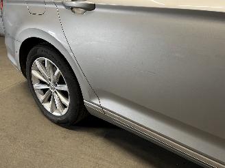 Volkswagen Passat Passat Variant (3G5) Combi 1.6 TDI 16V (DCXA) [88kW]  (08-2014/11-2020=
) picture 12