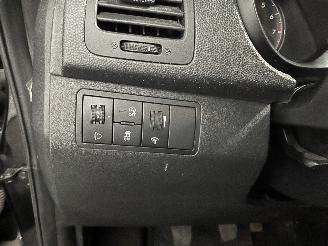 Hyundai Ix20 iX20 (JC) SUV 1.6i 16V (G4FC-G) [92kW]  (11-2010/07-2019) picture 16