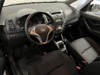 Hyundai Ix20 iX20 (JC) SUV 1.6i 16V (G4FC-G) [92kW]  (11-2010/07-2019) picture 11