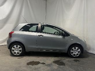 Toyota Yaris Yaris II (P9) Hatchback 1.0 12V VVT-i (1KR-FE) [51kW]  (08-2005/12-201=
1) picture 7