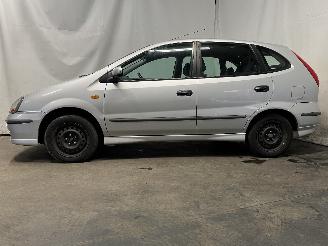 Nissan Almera Almera Tino (V10M) MPV 1.8 16V (QG18DE) [85kW]  (12-2002/02-2006) picture 4