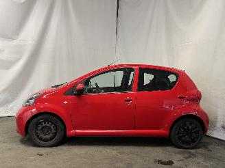 Toyota Aygo Aygo (B10) Hatchback 1.0 12V VVT-i (1KR-FE) [50kW]  (07-2005/05-2014) picture 4