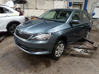 Autoverwertung Skoda Fabia Fabia III Combi (NJ5) Combi 5-drs 1.2 TSI 16V Greentech (CJZD(Euro 6))=
 [81kW]  (10-2014/12-2022) 2017/4