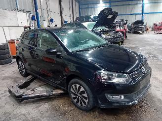 Volkswagen Polo Polo V (6R) Hatchback 1.2 TDI 12V BlueMotion (CFWA(Euro 5)) [55kW]  (1=
0-2009/05-2014) picture 2