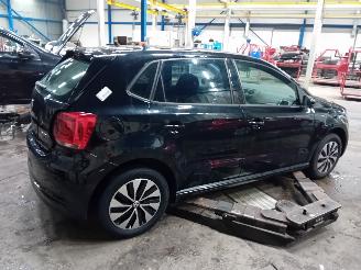 Volkswagen Polo Polo V (6R) Hatchback 1.2 TDI 12V BlueMotion (CFWA(Euro 5)) [55kW]  (1=
0-2009/05-2014) picture 3