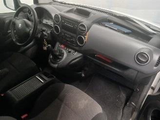 Peugeot Partner Partner (GC/GF/GG/GJ/GK) Van 1.6 HDI, BlueHDI 75 (DV6FE(BHW)) [55kW]  =
(07-2011/12-2018) picture 8