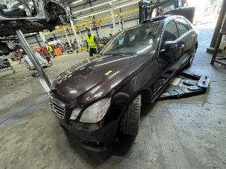 Dezmembrări autoturisme Mercedes E-klasse E (W212) Sedan E-300 BlueTec Hybrid V6 24V (OM651.924(Euro 5; Euro 6))=
 [150kW]  (12-2011/12-2016) 2012/11