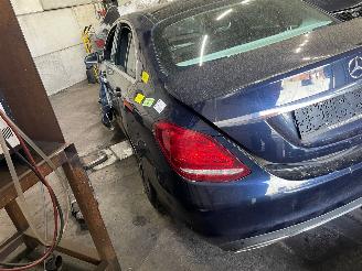 Mercedes C-klasse C (W205) Sedan C-350 e 2.0 16V (M274.920) [205kW]  (02-2015/08-2018) picture 4