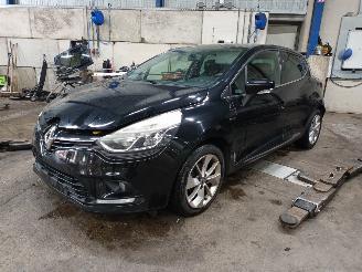Uttjänta bilar auto Renault Clio Clio IV (5R) Hatchback 5-drs 1.5 Energy dCi 90 FAP (K9K-628(K9K-E6)) [=
66kW]  (11-2012/08-2021) 2016/11