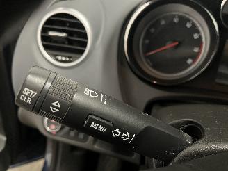 Opel Meriva Meriva (B) MPV 1.4 Turbo 16V Ecotec (A14NET(Euro 5)) [103kW]  (06-2010=
/03-2017) picture 20