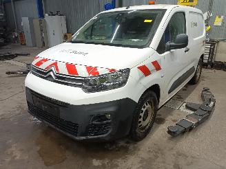 Vrakbiler bedrijf Citroën Berlingo Berlingo Van 1.6 BlueHDI 100 (DV6FD(BHY)) [73kW]  (06-2018/04-2021) 2019