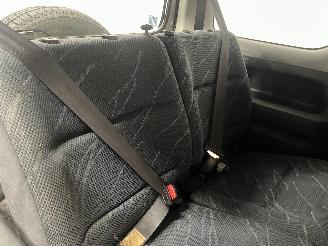 Suzuki Jimny Jimny Hardtop Terreinwagen 1.3i 16V 4x4 (M13A) [60kW]  (02-2001/12-201=
8) picture 16