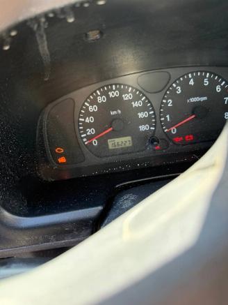 Suzuki Jimny Jimny Hardtop Terreinwagen 1.3i 16V 4x4 (M13A) [60kW]  (02-2001/12-201=
8) picture 2