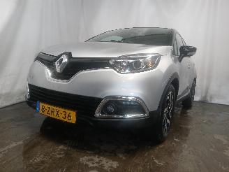 Damaged car Renault Captur Captur (2R) SUV 0.9 Energy TCE 12V (H4B-400(H4B-A4)) [66kW]  (06-2013/=
=2E..) 2015/4