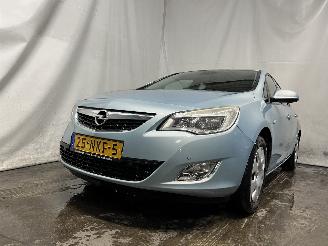 skadebil auto Opel Astra Astra J (PC6/PD6/PE6/PF6) Hatchback 5-drs 1.6 16V (A16XER(Euro 5)) [85=
kW]  (12-2009/10-2015) 2010/9