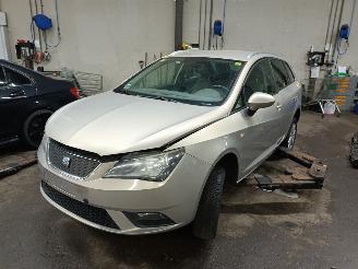 Démontage voiture Seat Ibiza Ibiza ST (6J8) Combi 1.2 TDI Ecomotive (CFWA) [55kW]  (04-2010/05-2015=
) 2012/5