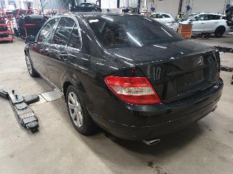 Mercedes C-klasse C (W204) Sedan 3.0 C-280 V6 24V (M272.947) [170kW]  (01-2007/01-2014) picture 4