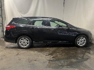 Ford Focus Focus 3 Wagon Combi 1.0 Ti-VCT EcoBoost 12V 100 (M2DA(Euro 5)) [74kW] =
 (02-2012/05-2018) picture 7