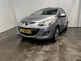 krockskadad bil auto Mazda 2 2 (DE) Hatchback 1.3 16V MZR (ZJ46) [62kW]  (01-2010/06-2015) 2012/8