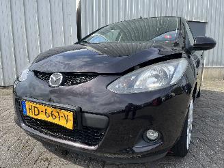 krockskadad bil auto Mazda 2 2 (DE) Hatchback 1.3 16V S-VT (ZJ46) [55kW]  (10-2007/06-2015) 2010/1