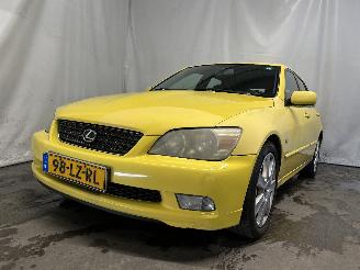 krockskadad bil auto Lexus IS IS SportCross (E1) Combi 200 2.0 24V (1G-FE) [114kW]  (10-2002/10-2005=
) 2003/7